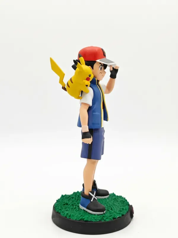 Ash_And_Pikachu_Character_Display_Figurine