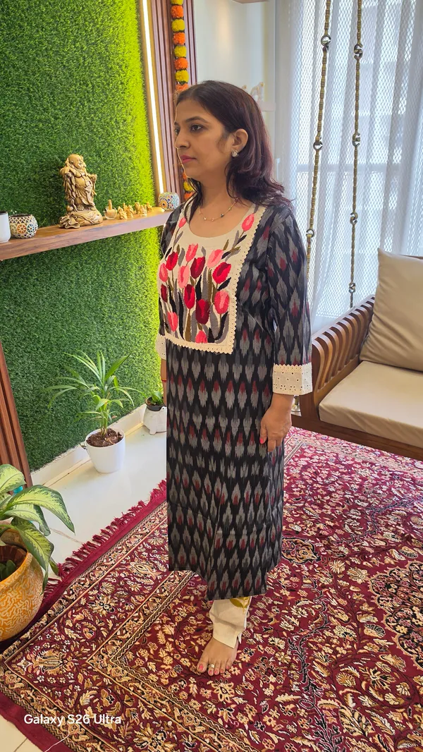 Aavija_Two_Piece_multicolor
