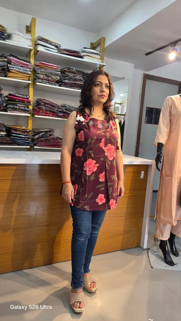 G_11_Sleevless_Top_brown,pink