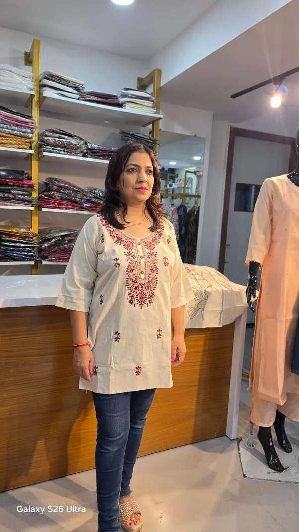 G_7_Short_Kurti_white