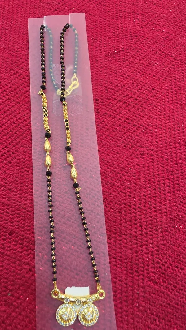 Mangal_Sutra_Jewellery_gold_black