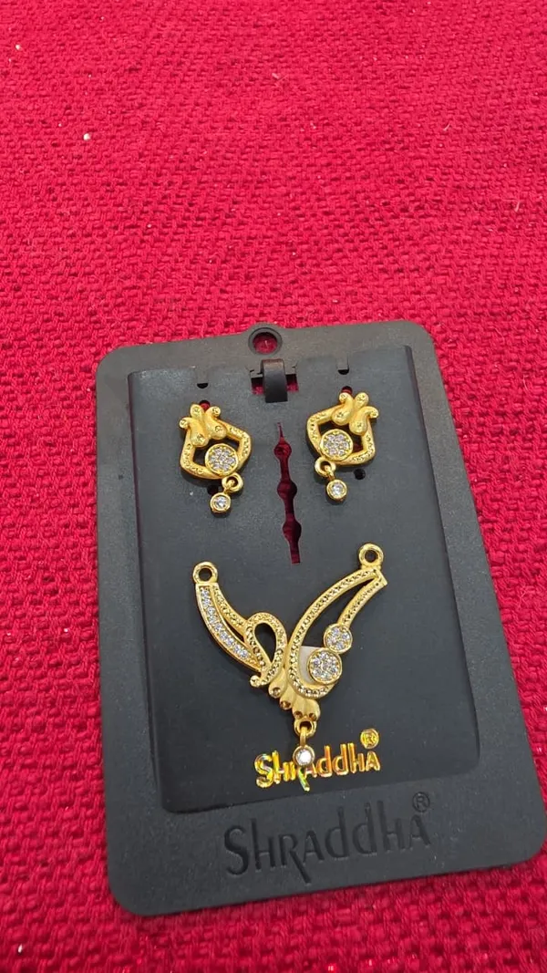 Mangal_Sutra_Jewellery_gold_black