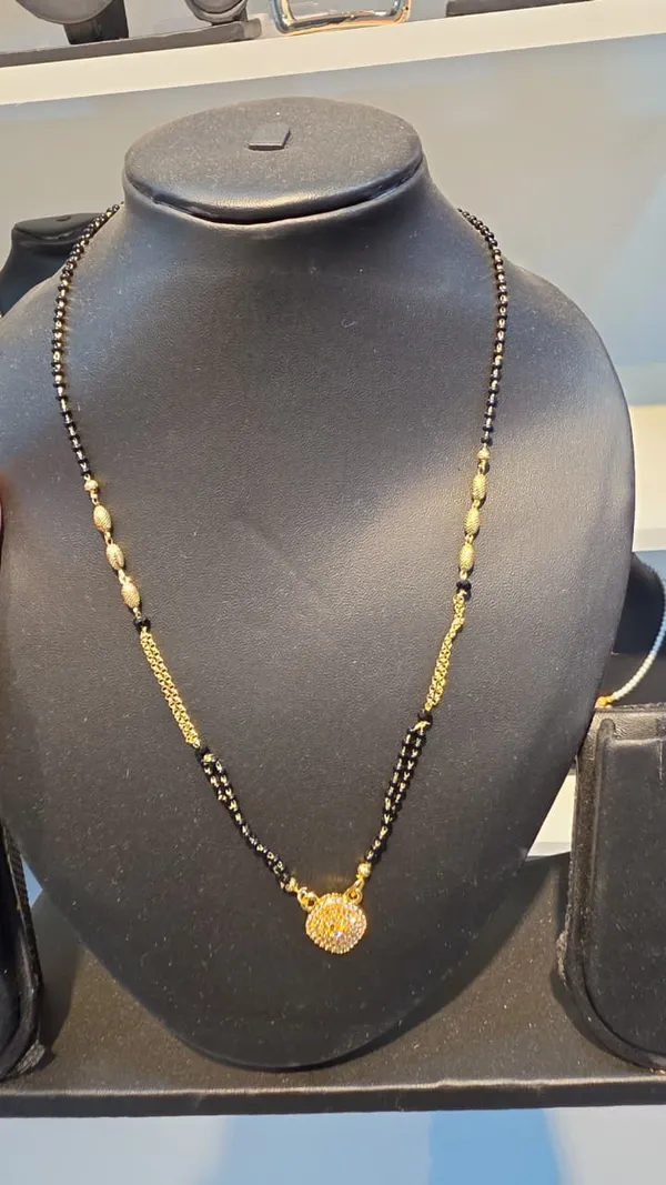 Mangal_sutra_Jewellery_gold