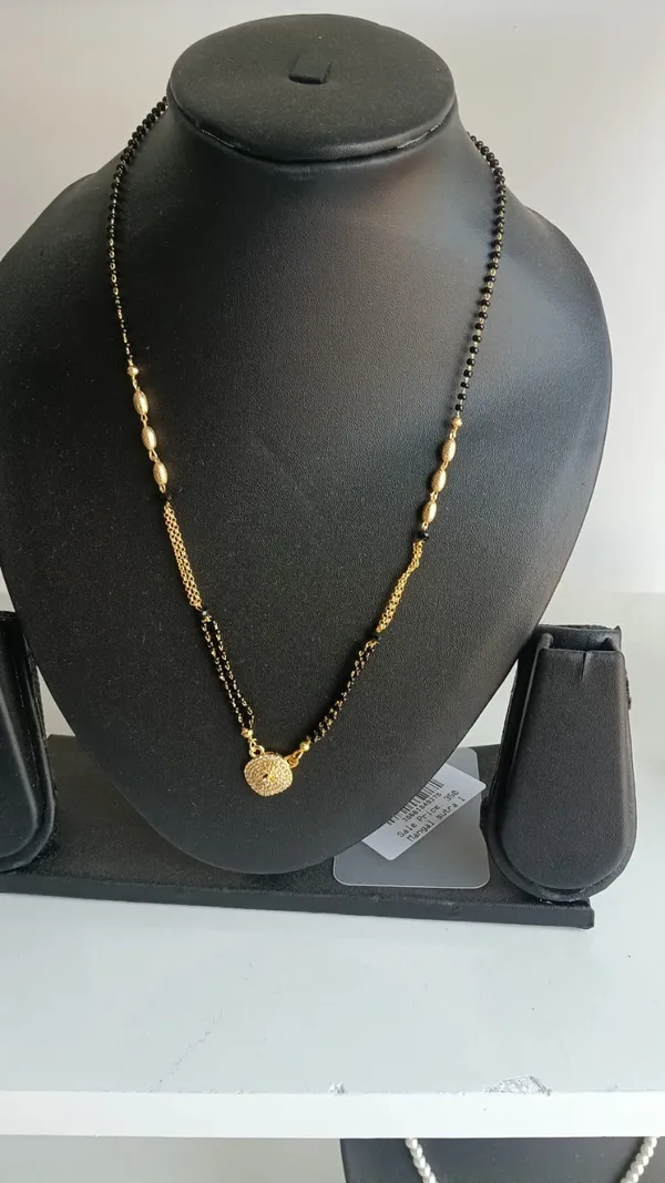 Mangal_sutra_Jewellery_multicolor