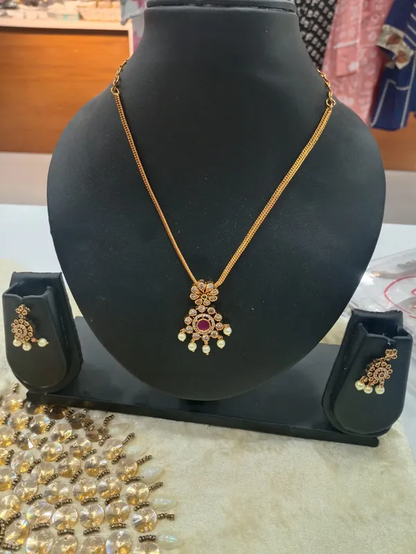 Neckless_Jewellery_multicolor