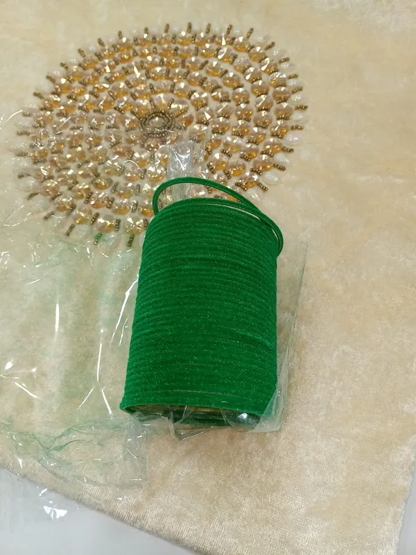 Velvet_Bangles_Jewellery_green