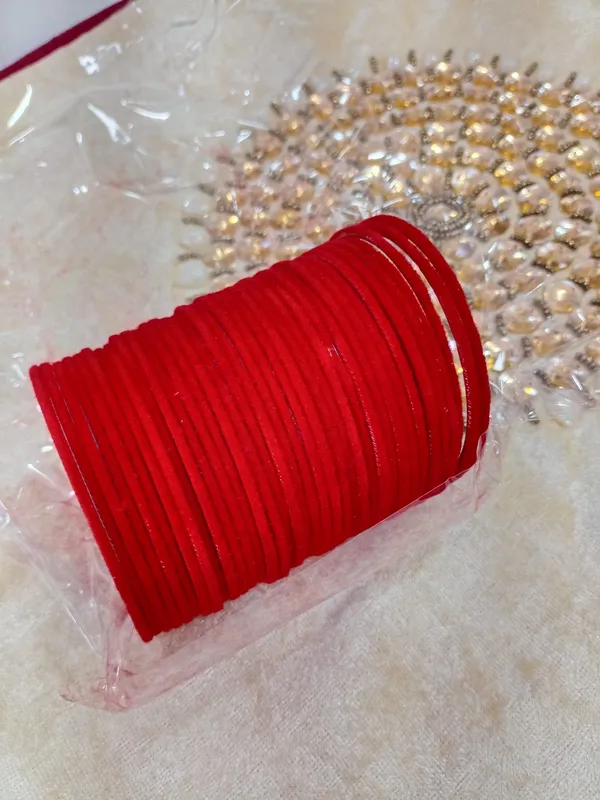 Velvet_Bangles_Jewellery_red