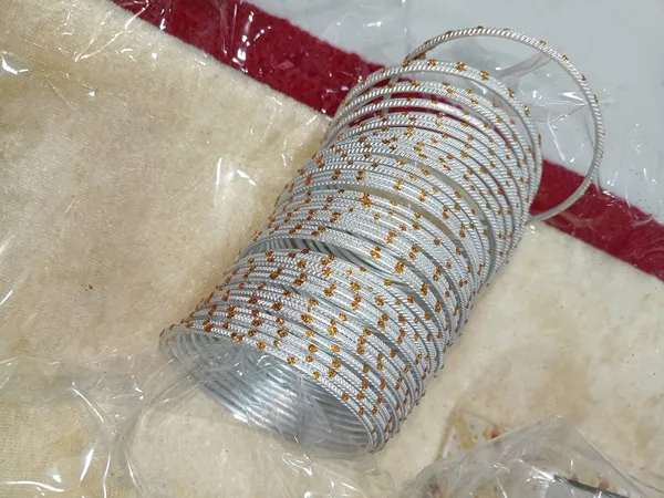 Bangles_Jewellery_white