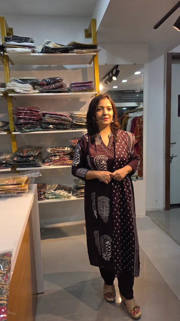 Kurti_29_Kurti_Pant_Sets_multicolor