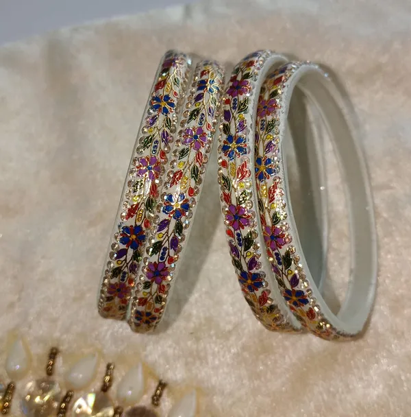 Bangles_Jewellery_multicolor