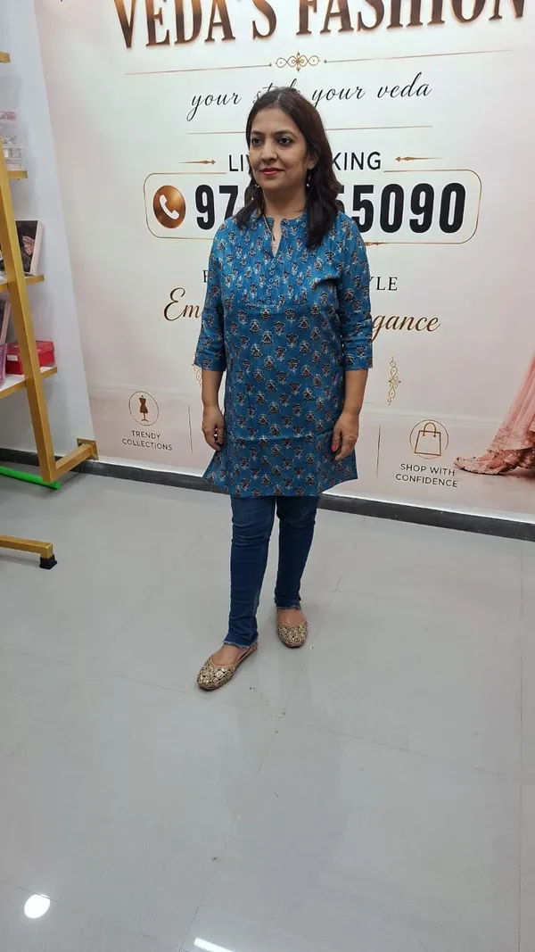 G_12_Short_Kurti_multicolor