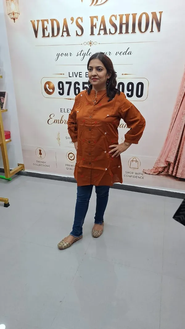 Kurti_42_Western_Top_multicolor