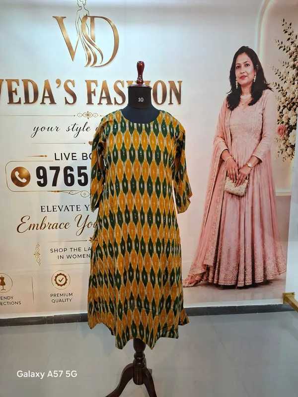Kurti_27_One_Piece_multicolor