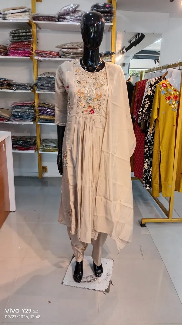 Kurti_Paint_Set_Kurti_Pant_Sets_white