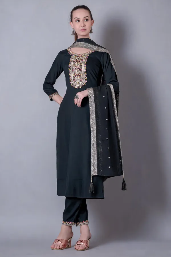 Black_Cotton_Straight_Embroidered_Kurta_Set_For_Women