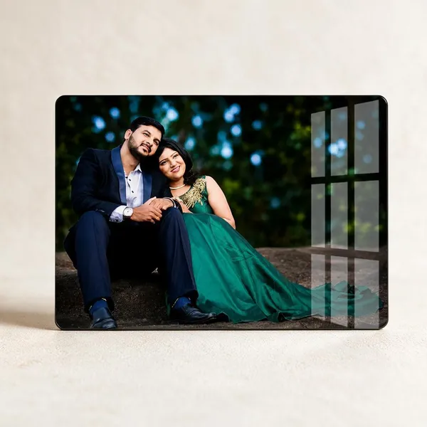 Premium_Crystal_Clear_Acrylic_Wall_Photo_Frame