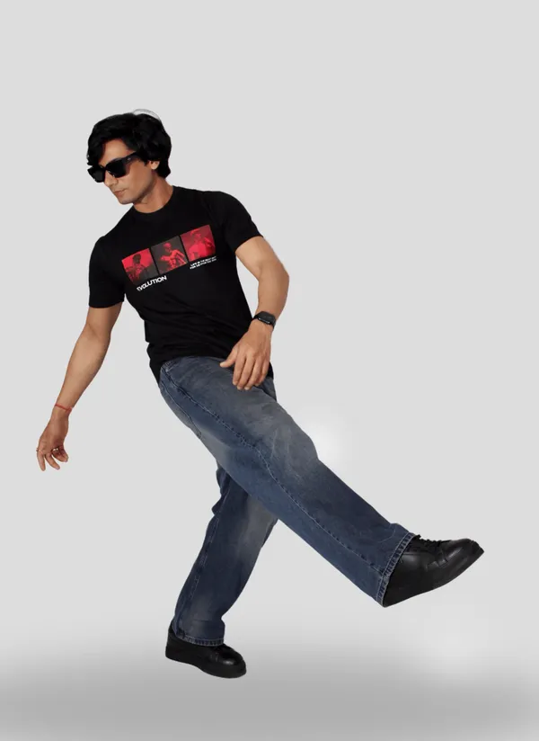 Black_Regular_Fit_Printed_T_Shirt
