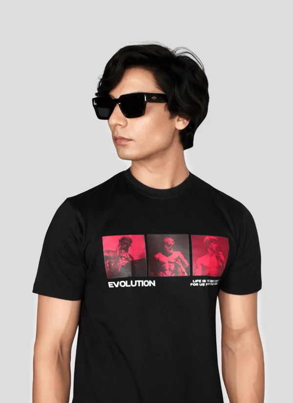 Black_Regular_Fit_Printed_T_Shirt