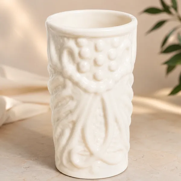 Ceramic_Embossed_Floral_Pattern_Tumbler