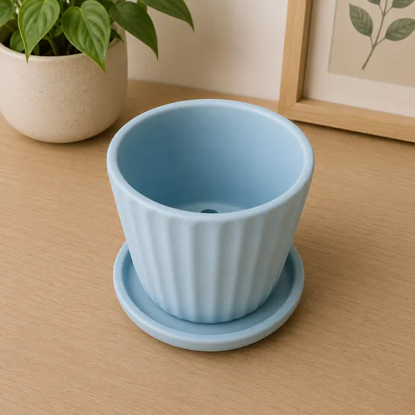 Ceramic_Ribbed_Plant_Pot_With_Saucer