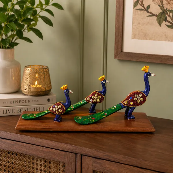 Sheesham_Wood_Handcrafted_Peacock_Figurine_Set