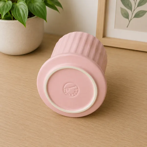 Ceramic_Ribbed_Plant_Pot_With_Saucer