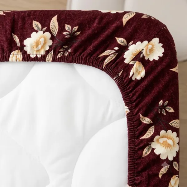 Maroon_Floral__Elastic_Fitted_Woolen_Winter_King_size_Bedsheet_with_Pillow_cover