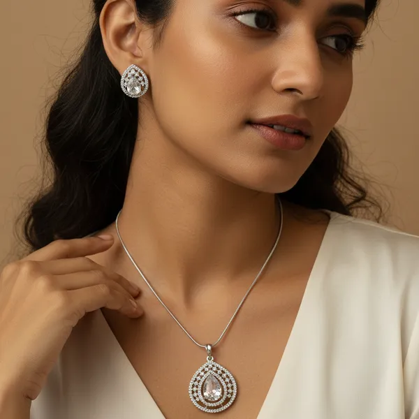 Fabllery_American_Diamond_Pendant_With_Studd_Jewellery_Set