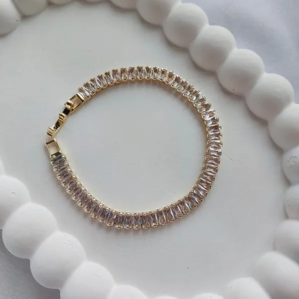 Fabllery_Luxury_Baguette_Cut_American_Diamond_Tennis_Bracelet_For_Women_Elegant_Party_Wear_Silver_Bracelet