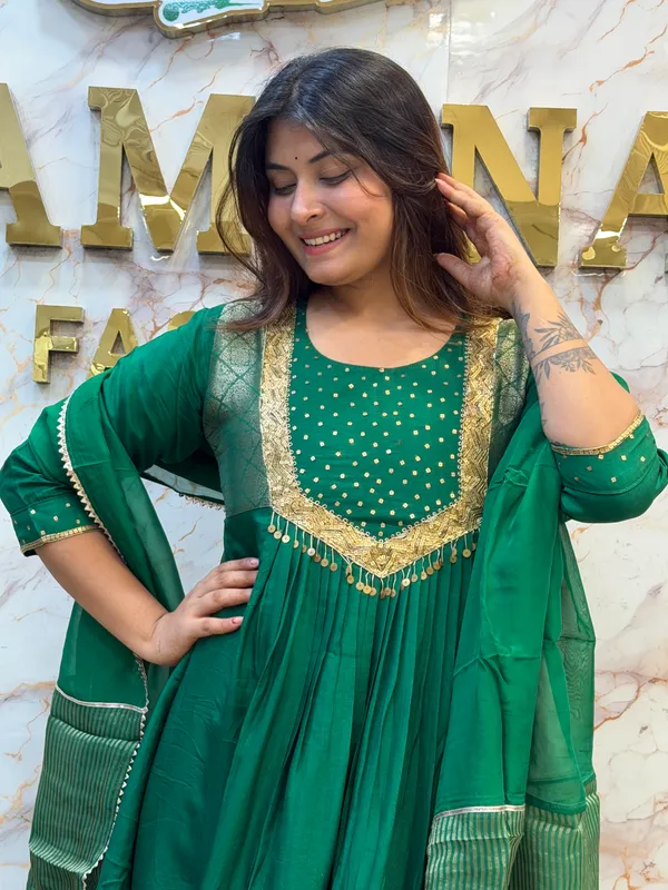 Green_Embellished_Anarkali_Kurta_Set_for_Women