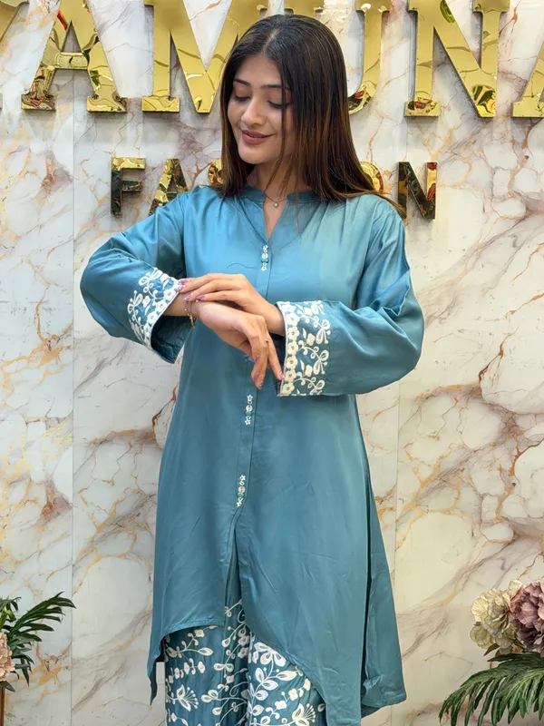 Blue_Straight_Kurta_Palazzo_Set_for_Women