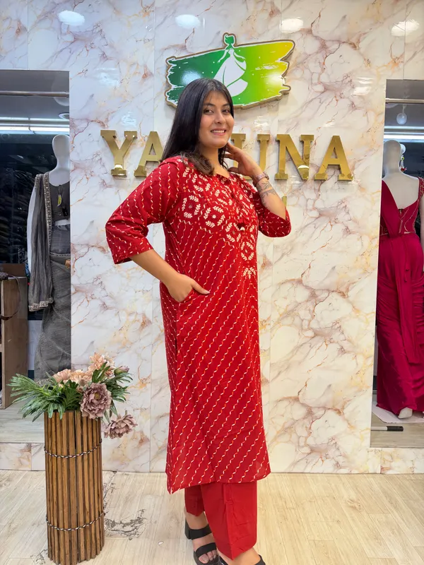 Red_Printed_Straight_Kurta_Pant_Set_for_Women