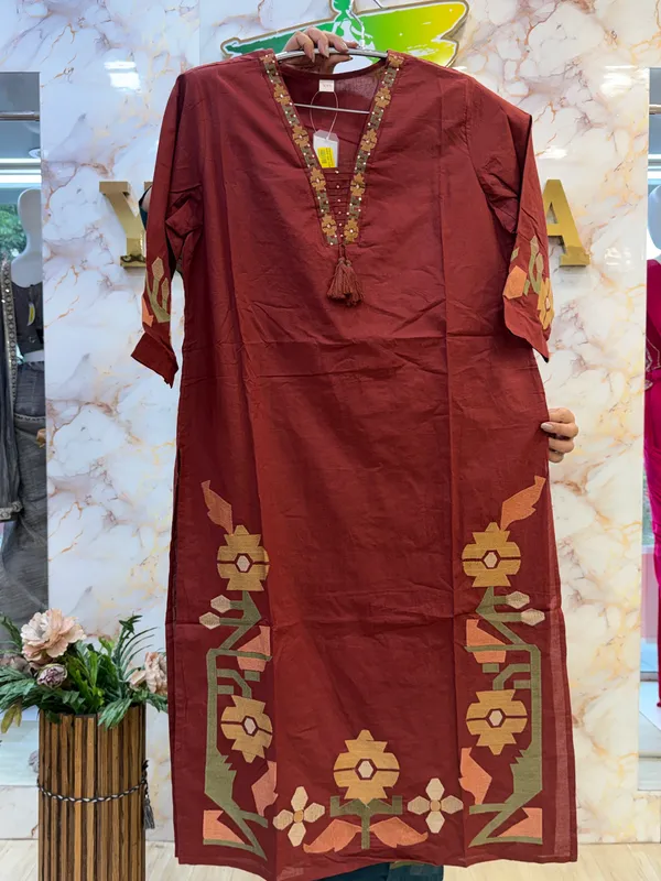 Maroon_Printed_Straight_Kurta_Pant_Set_for_Women