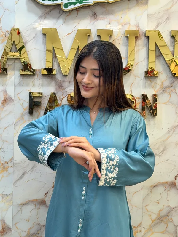 Blue_Straight_Kurta_Palazzo_Set_for_Women