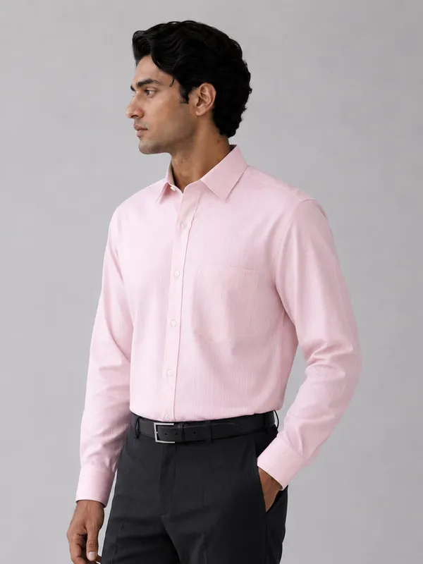 Pink_Pinstripe_Oxford_Shirt_For_Men