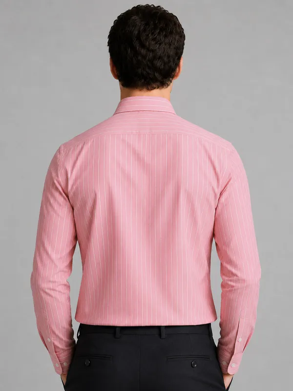 Dark_Pink_Pinstripe_Oxford_Shirt_For_Men