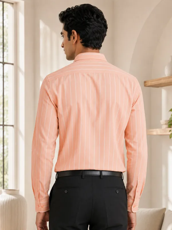 Soft_Peach_Pinstripe_Oxford_Shirt_For_Men