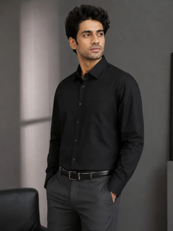 Paper_Cotton_Black_Shirt_For_Men