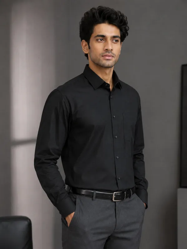 Paper_Cotton_Black_Shirt_For_Men