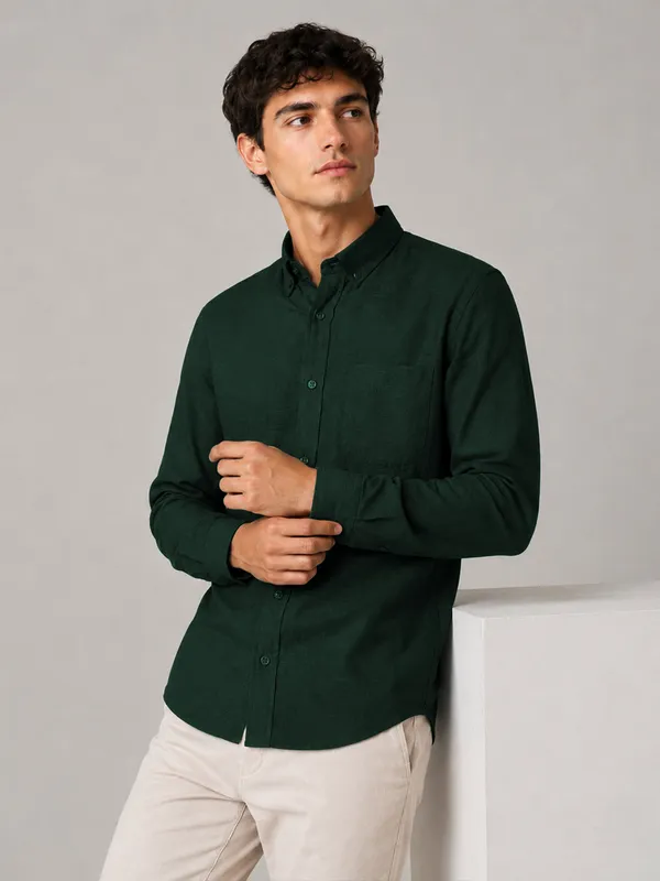 Bottle_Green_Linear_Linen_Shirt