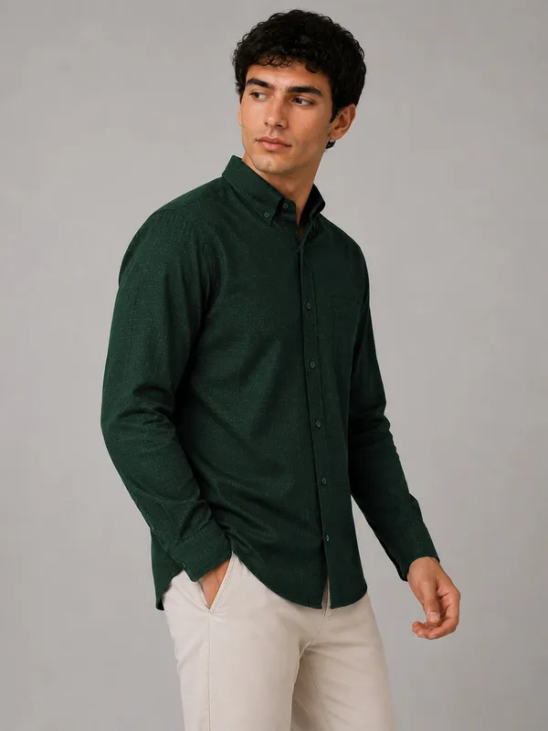 Bottle_Green_Linear_Linen_Shirt