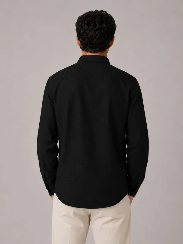 Black_Linear_Linen_Shirt