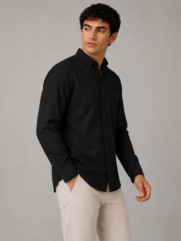 Black_Linear_Linen_Shirt