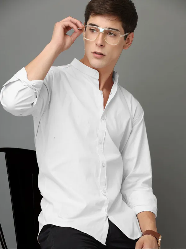 Chinese_Collar_White_Tailored_Fit_Cotton_Casual_Shirt_For_Man