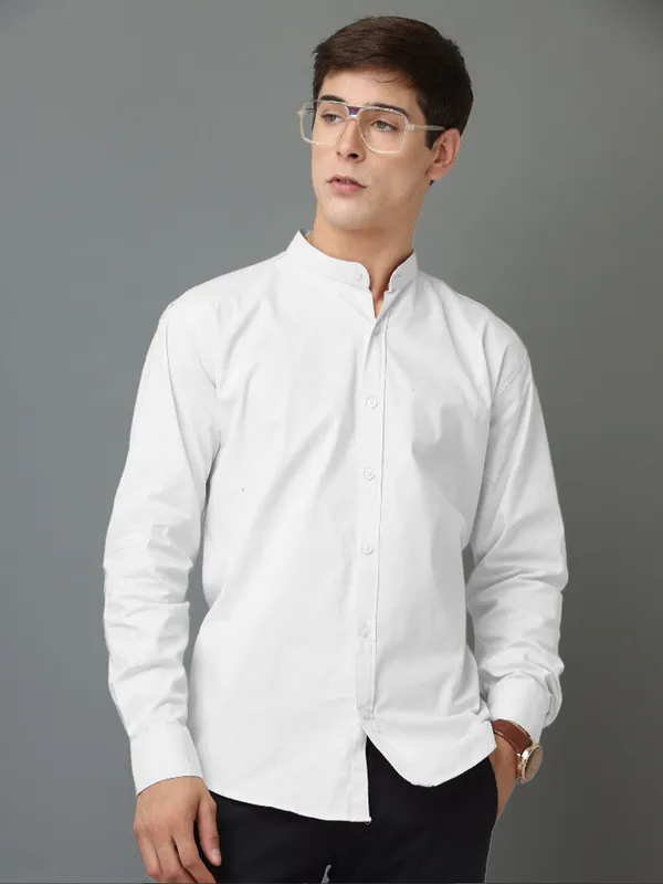 Chinese_Collar_White_Tailored_Fit_Cotton_Casual_Shirt_For_Man