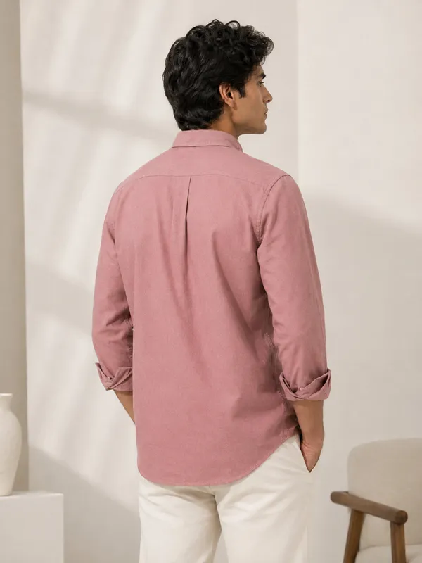 Casual_Oxford_Cotton_Maroon_Shirt_For_Men