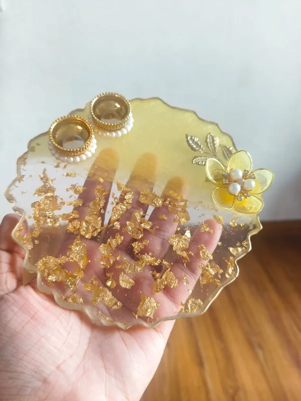 Resin_Decorative_Gold_Flake_Tray