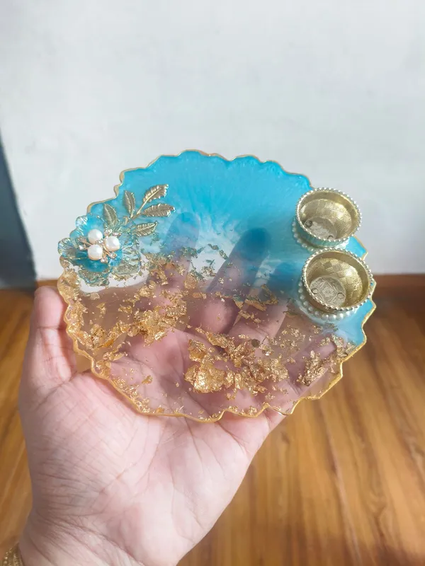 Blue_Resin_Floral_Pattern_Decorative_Tray_With_Two_Bowls