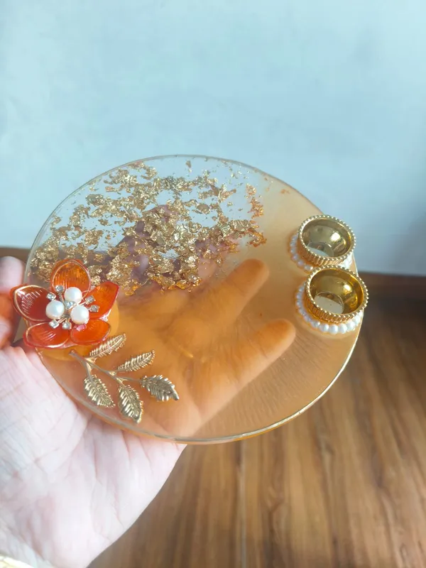 Resin_Floral_Gold_Foil_Decorative_Tray