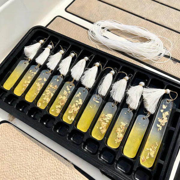 Yellow_Feather_Fishing_Lure_Set_Of_10